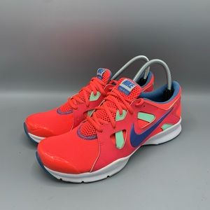 Nike In Season TR3 Womens 9 Running Shoes Comfort Footbed Orange 599553-601